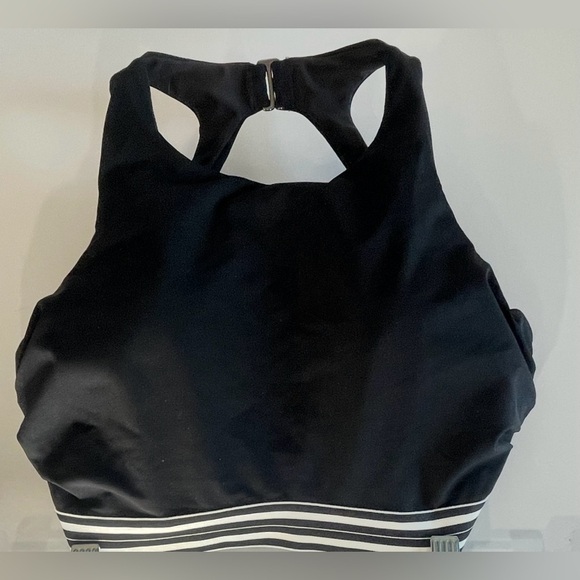 NWOT ATHLETA Sports Bra Size 32D/DD Black White High Neck Removable Cup Padding - Picture 3 of 7